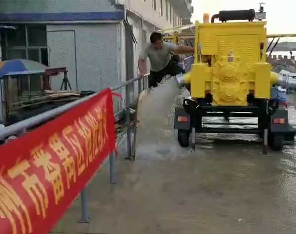 排水搶險車的優(yōu)點主要體現(xiàn)在哪